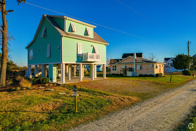 Raised coastal homes are also common within Achilles/Browns Bay.