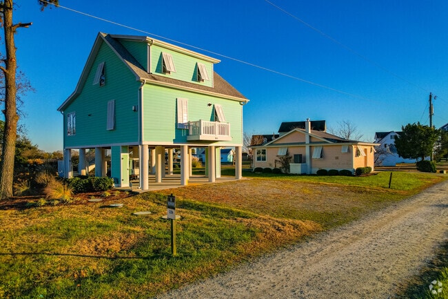 Raised coastal homes are also common within Achilles/Browns Bay.