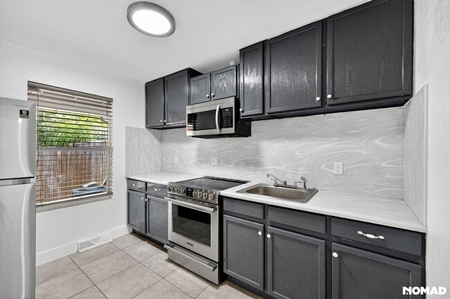 1455 Norfolk St, Aurora, CO 80011 - photo 7