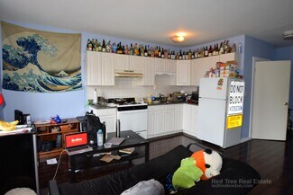 1576 Tremont St Unit 2, Boston, MA 02120