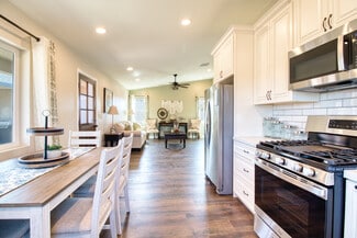 15671 Ridgeway Ave, Riverside, CA 92508