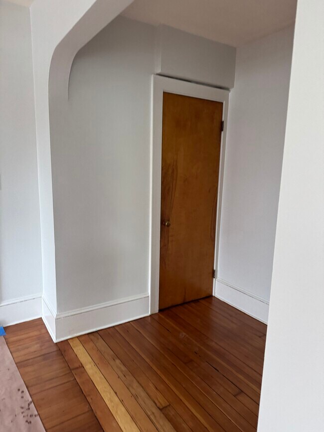 25 Chestnut St unit 1, Malden, MA 02148 - photo 3