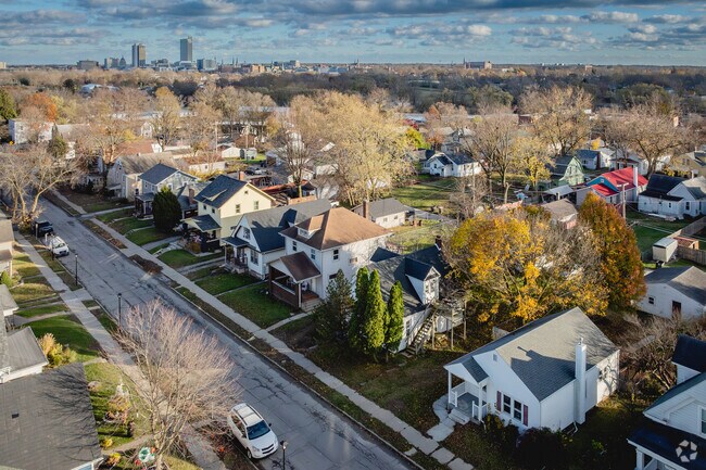 Commuters appreciate the short drive to downtown Fort Wayne from Nebraska.