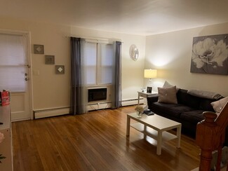 85 Abner Ct, Bridgeport, CT 06606