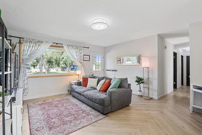 2120 Rena Place, Rapid City, SD 57701 - photo 3