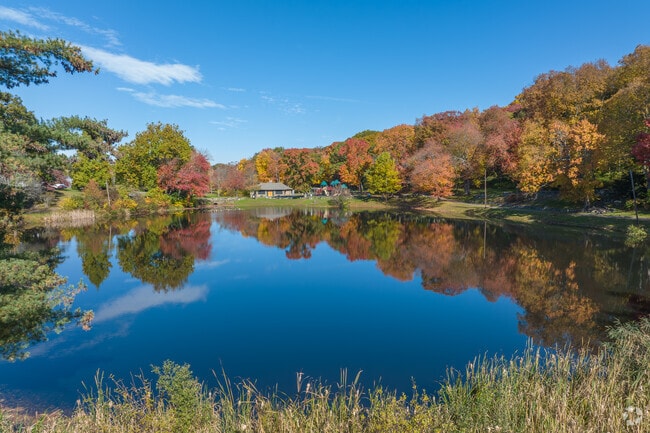 Fulton Park near North End District offers gorgeous scenic views.
