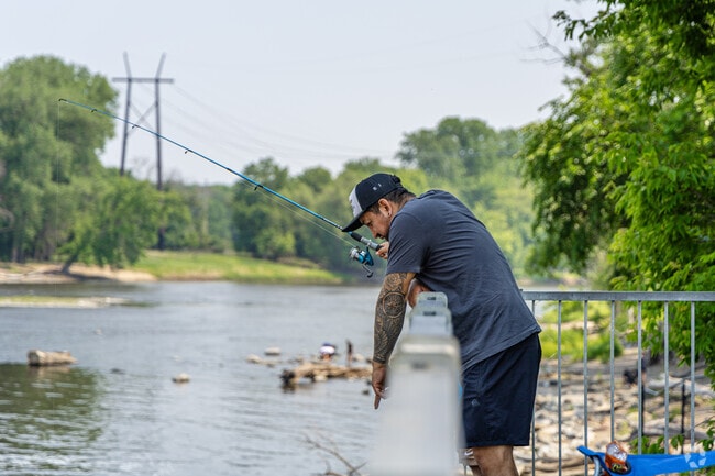 Oak Grove residents can cast their fishing lines at the Mississippi Gateway Dam.