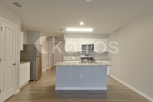 18328 Gibraltar Ln, Lehigh Acres, FL 33936 - photo 5