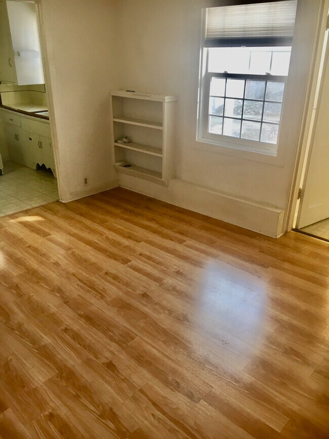 1327 40th Ave Unit 1327 40th ave, San Francisco, CA 94122