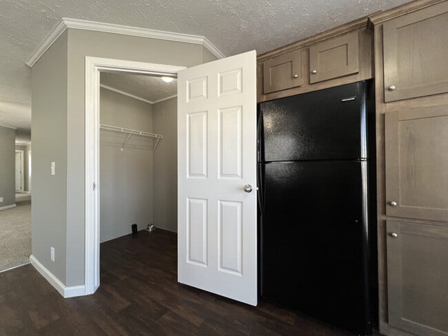 41 Water Oak Ct, Browns Summit, NC 27214 - photo 4