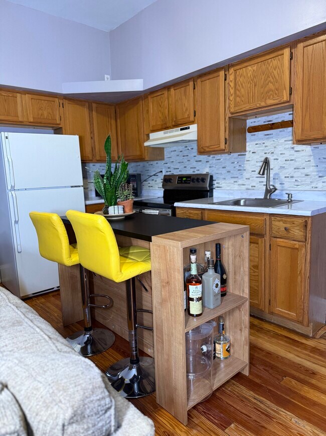 133 Parker St unit 2, Cincinnati, OH 45219 - photo 4