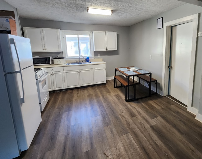 20 S Back River Rd, Hampton, VA 23669 - photo 5