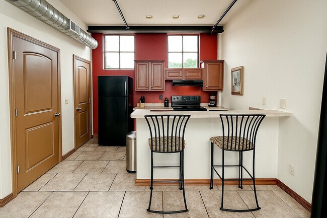 521 N Jefferson Ave unit ID1075605P, Springfield, MO 65806 - photo 2