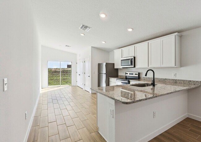 29284 Fedora Cir unit 37001944, Brooksville, FL 34602 - photo 4