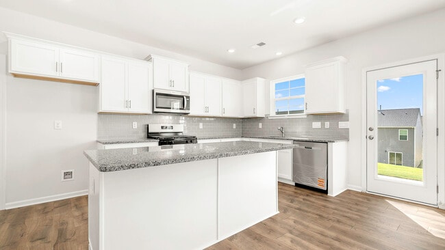 5141 Reedy Fork School Rd, Greensboro, NC 27405 - photo 5