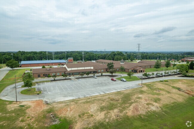 Powdersville Elementary School is a popular school in the area.