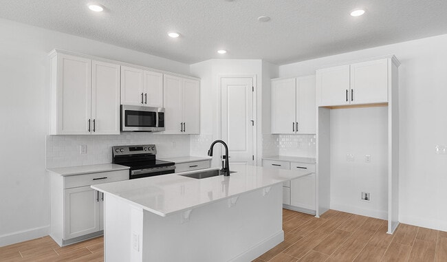 159 Waterstone Loop, Tavares, FL 32778 - photo 4