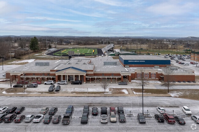 Hebron Middle School has 514 students in attendance.