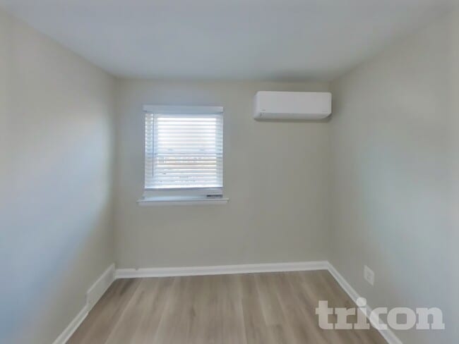 12628 Chilton Rd, Philadelphia, PA 19154 - photo 7