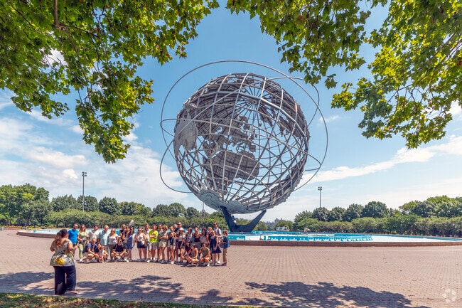 Small parks create spaces to enjoy, but major destinations like Corona Park are 3 miles away.