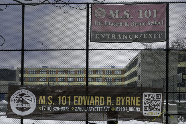 M.S.101 is committed to providing a challenging and rigorous curriculum.