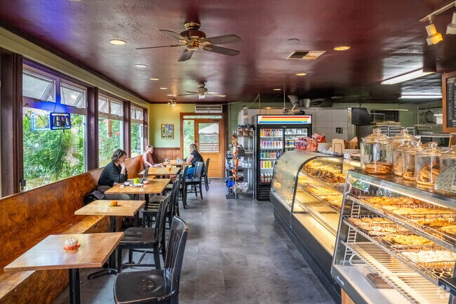 There are plenty of coffee shops in North East Olympia to grab a coffee while you work.