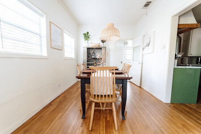 1025 N 34th St unit ID1352448P, Waco, TX 76710 - photo 3