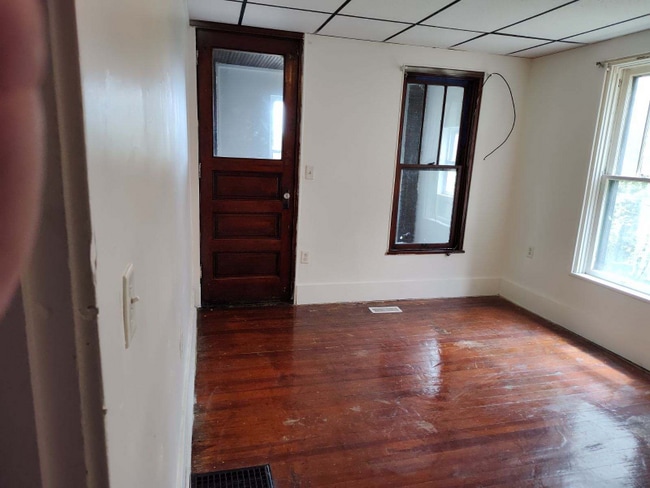 1915 11th Ave unit 2, Altoona, PA 16601 - photo 5