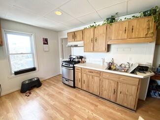 105 Buttonwood St, Boston, MA 02125