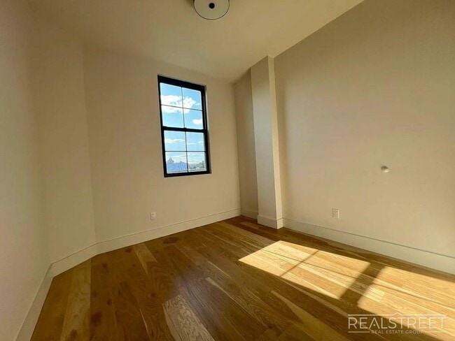 2553 Bedford Ave unit 4B, Brooklyn, NY 11226 - photo 6