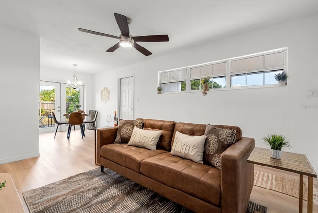 2802 21st St W, Bradenton, FL 34205 - photo 7