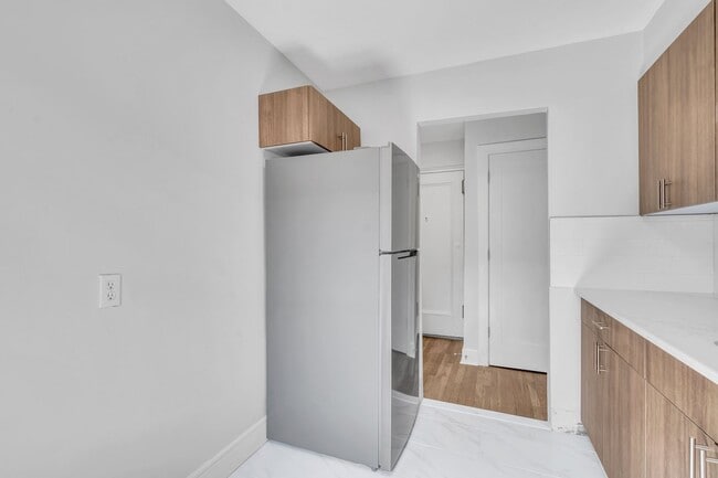 Palisades Manor Apartments – Modern Living in the Heart of Palisades Park, Palisades Park, NJ 07650 - photo 4