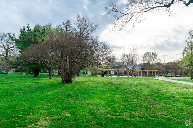 Michigan park is a large triangular park sandwiched between Michigan Ave, Bunker Hill rd and 18th st