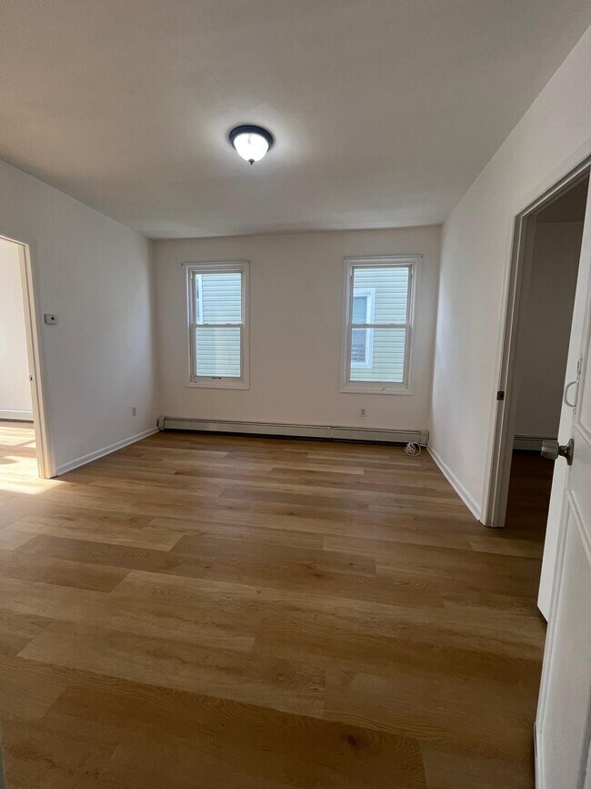 88 Devon Terrace unit 2, Kearny, NJ 07032 - photo 4