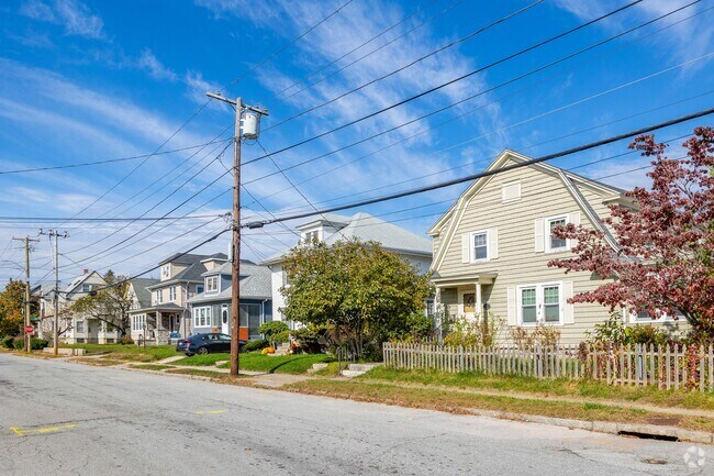 From Dutch Colonial to traditional New Englannd style homes, Auburn has a home for everyone.