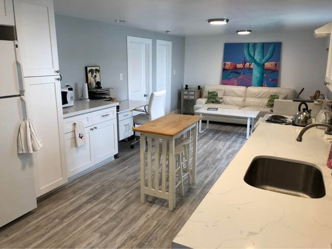 4516 Banks St unit Lower unit, New Orleans, LA 70119 - photo 4