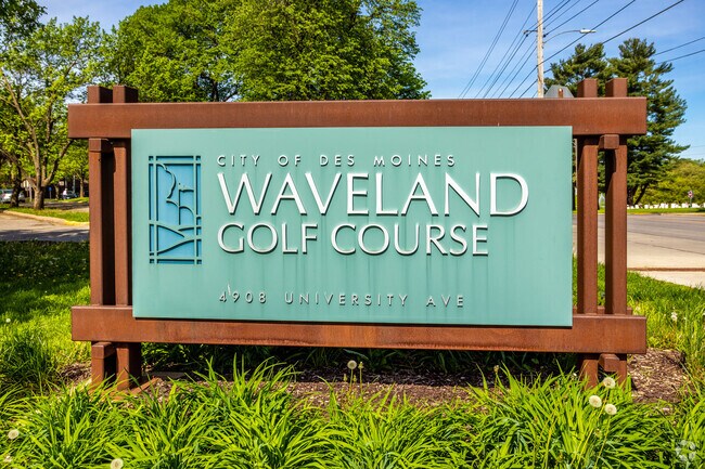 Waveland Golf Course entrance