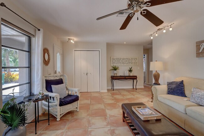 650 93rd Ave N unit ID1073498P, Naples, FL 34108 - photo 7