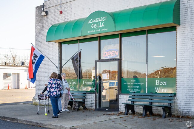 Treat yourself to a tasty breakfast at the popular Somerset Grille in Somerset Historic Village.