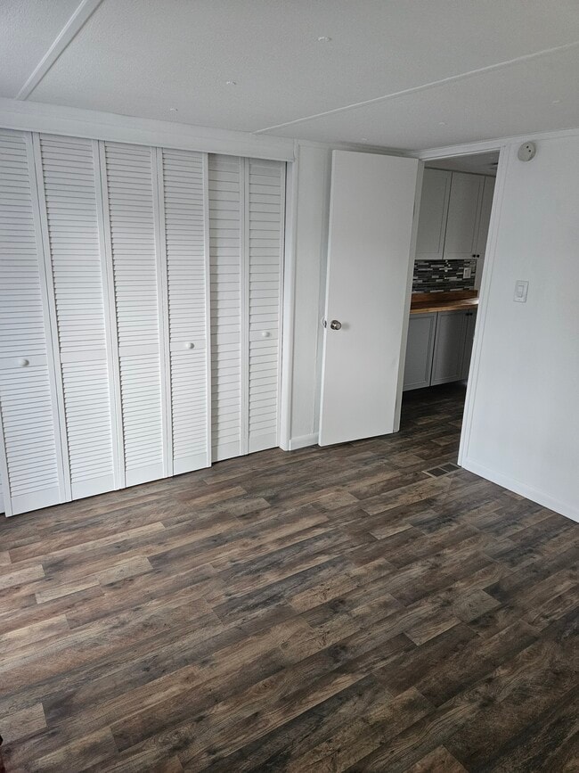 4221 Norcrest Ln, New Port Richey, FL 34652 - photo 6