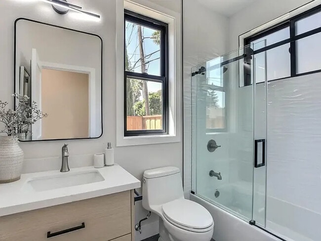 Designer finishes in bathroom