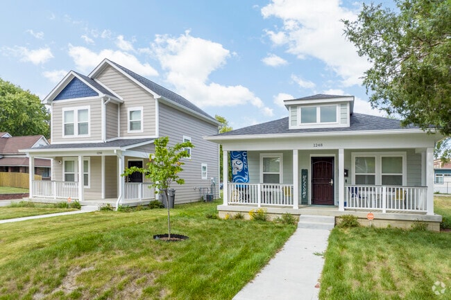 The newer construction in Near Northwest Riverside is an attractive option for many residents.