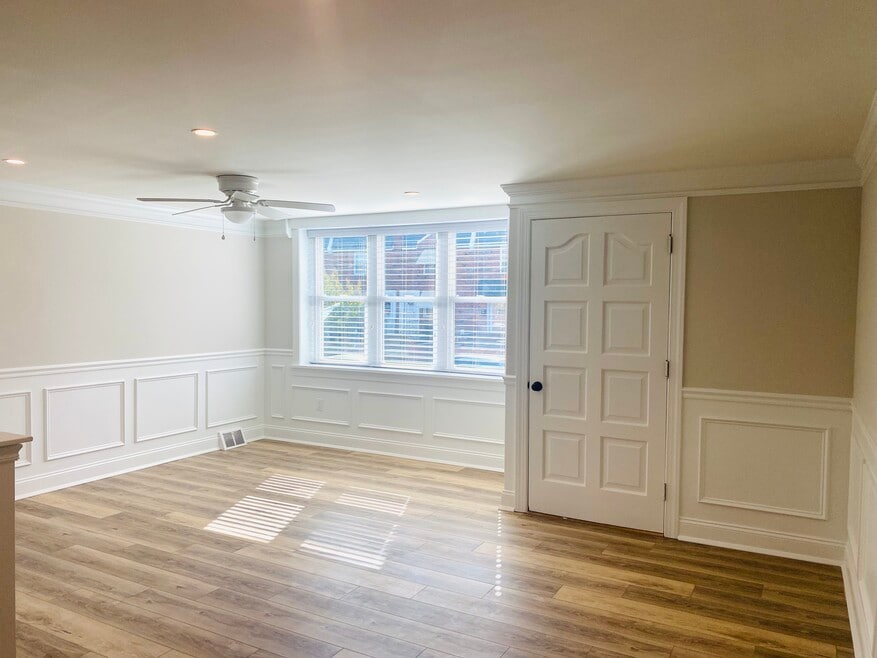 Living Room/Apt. Entrance