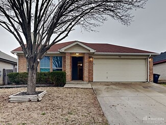 9961 Peregrine Trail, Fort Worth, TX 76108