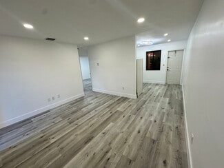 1174 W 3rd Ave, Hialeah, FL 33010