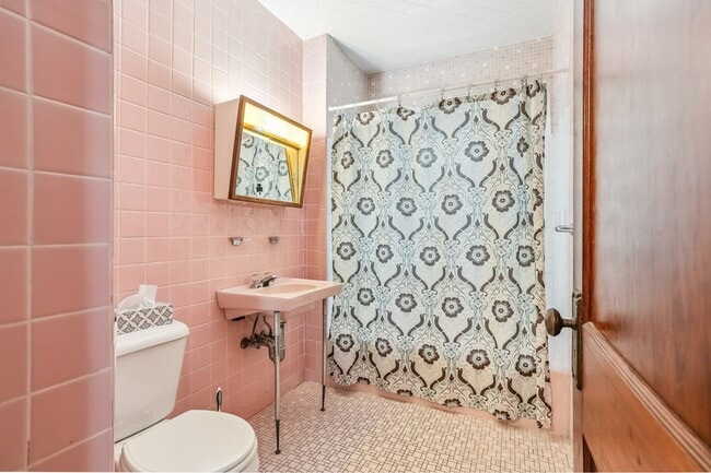 14 Hurlcroft Ave, Dorchester Center, MA 02124 - photo 4