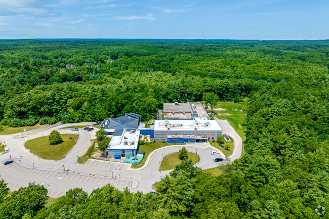 Aerial view of Elm Street School.