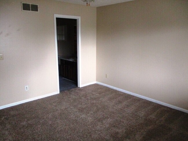 1505 Northbrook Dr unit 1, Normal, IL 61761 - photo 7