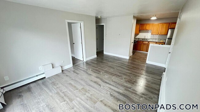 6 Henry Terrace unit 16, Worcester, MA 01607 - photo 4