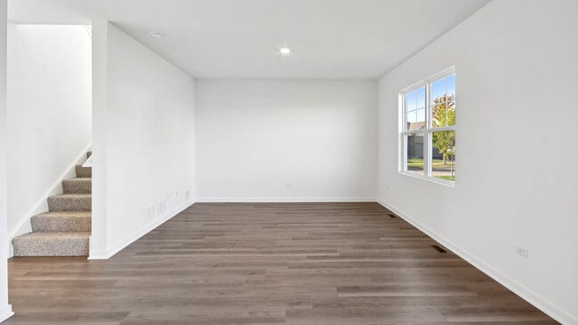 2570 Santa fe Dr, Pingree Grove, IL 60140 - photo 6